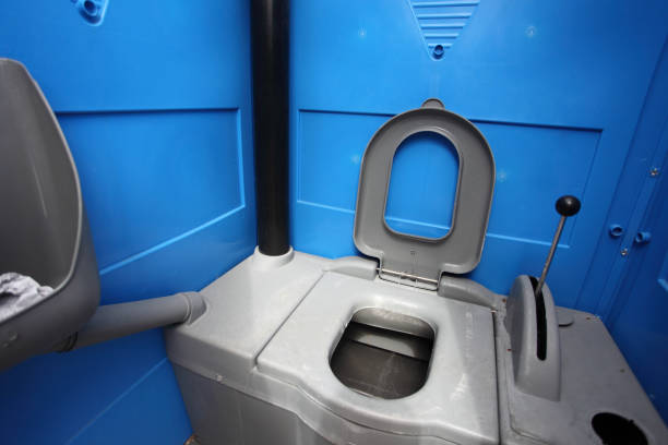 Best Porta potty delivery and setup  in Toledo, IA